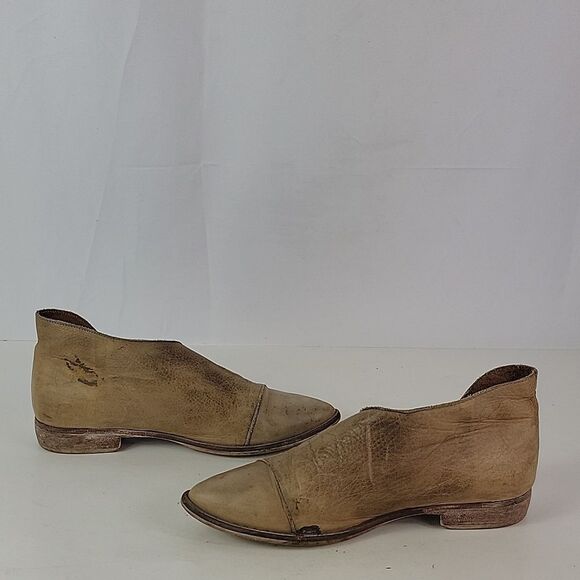 Free People Royale Pointy Toe Women's Flats - Picture 4 of 16